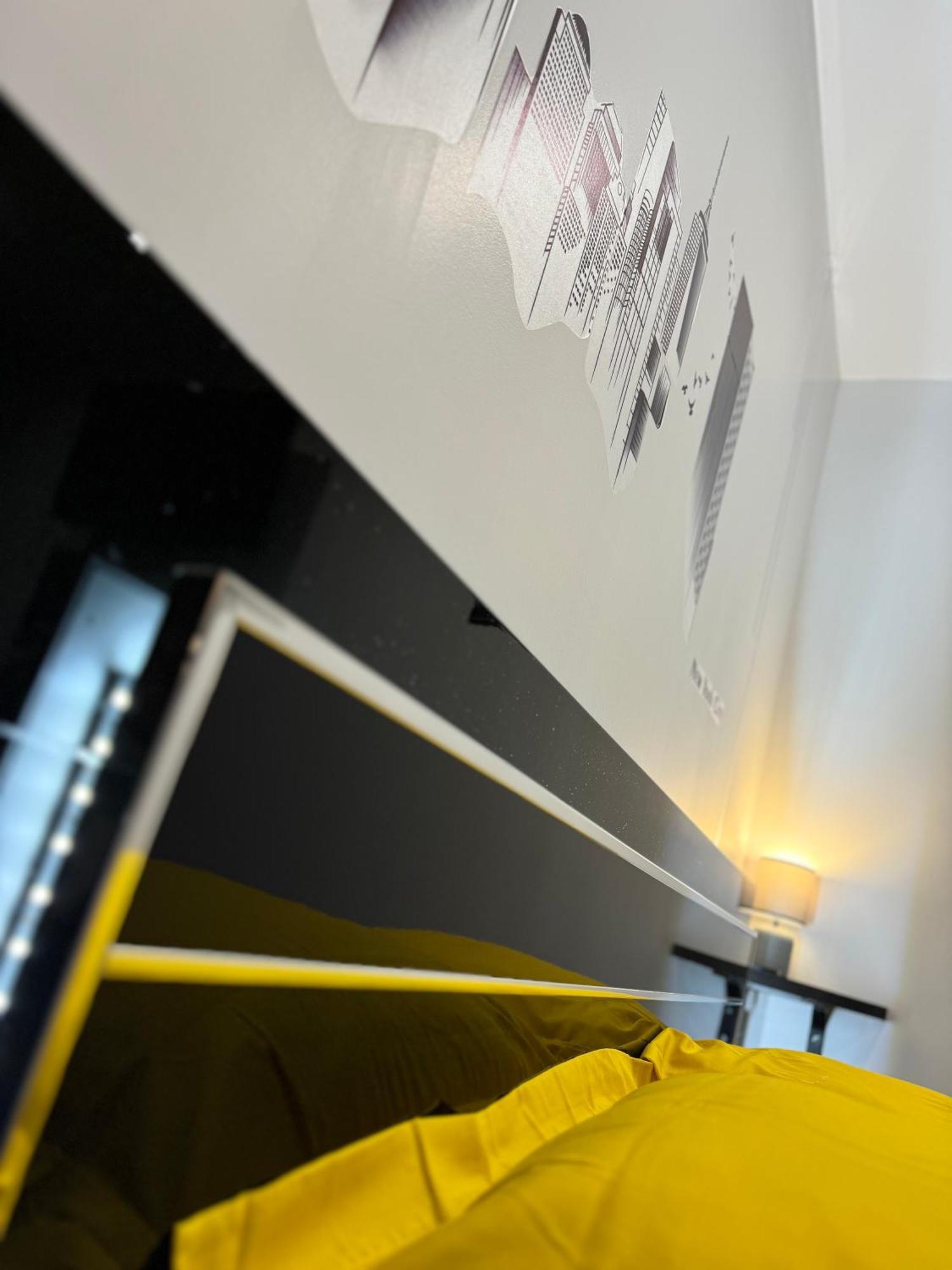 Worldroom Chambre Privee Avec Espace Commun Perpignan Bagian luar foto
