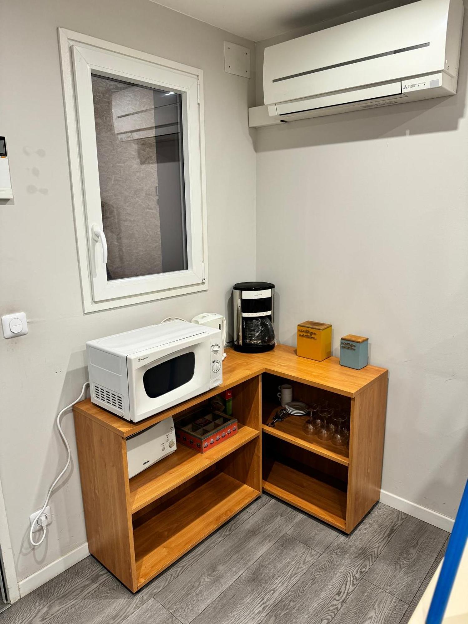 Worldroom Chambre Privee Avec Espace Commun Perpignan Bagian luar foto