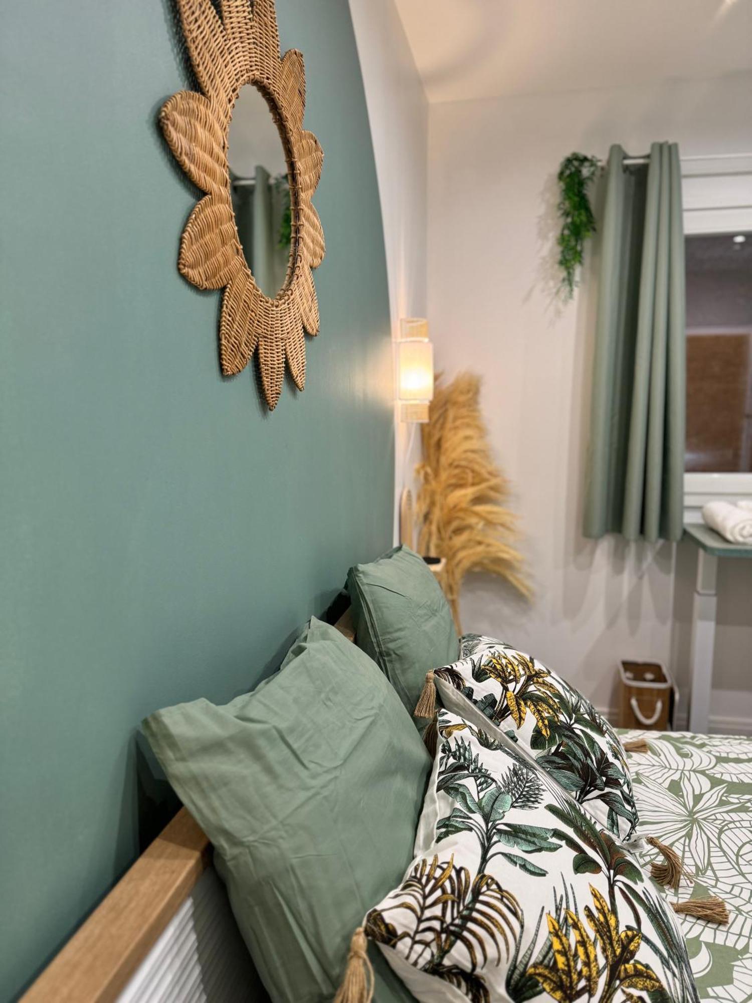 Worldroom Chambre Privee Avec Espace Commun Perpignan Bagian luar foto